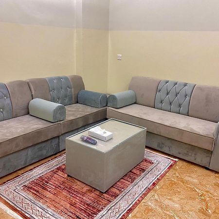 فندق الرستاق Takham Esterno foto