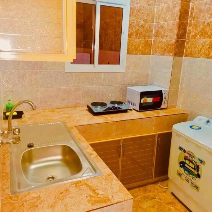 فندق الرستاق Takham Esterno foto